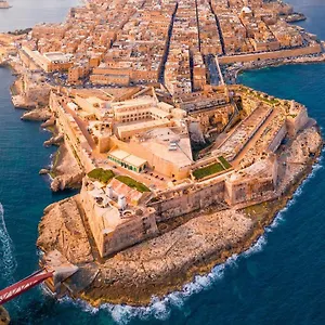 Mon-chery Malta